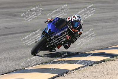 media/Oct-13-2025-Moto Forza (Mon) [[a66d839500]]/4-C Group/Session 2 (Bowl)/